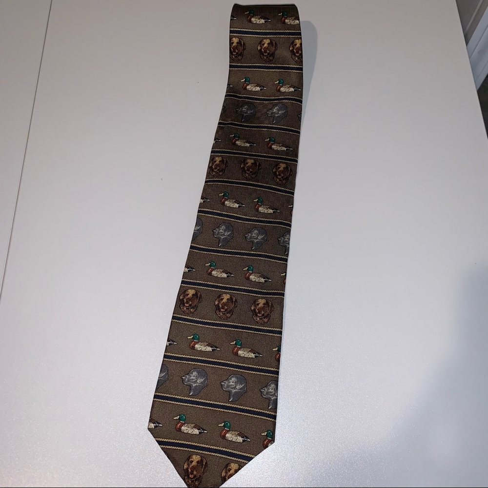 Field & Stream tie ducks and dogs all silk